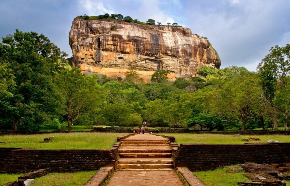 top 10 places to visit in the world