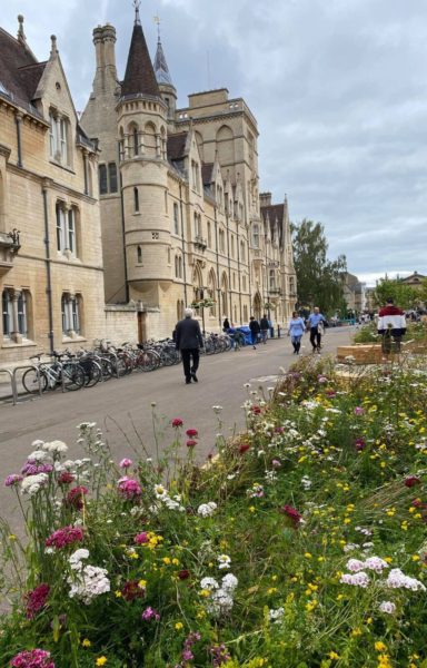 The beautiful city streets of Oxford