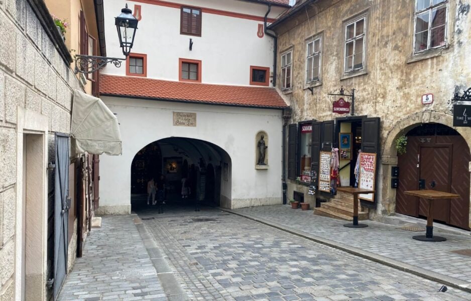 the stone gate is one of the top things to do in zagreb