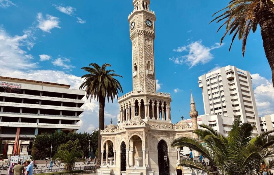 Konak square is one of the best things to do in Izmir