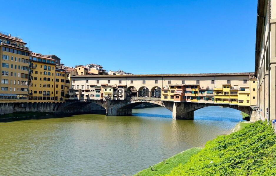 See the ponte vecchio during one day in Florence