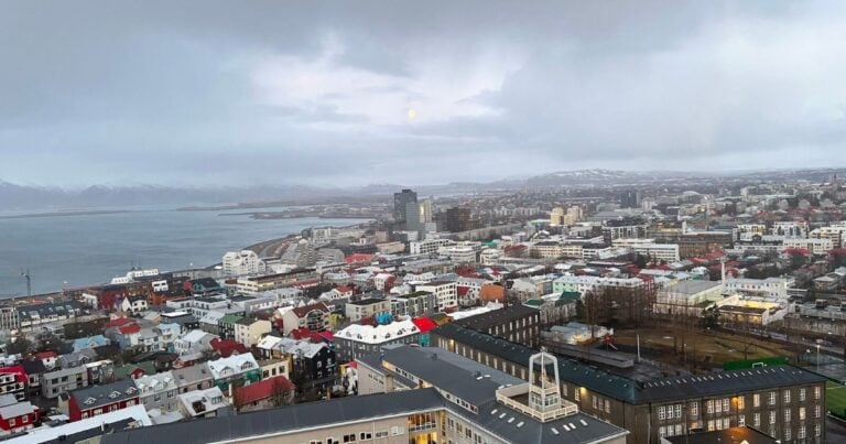 where to stay in reykjavik