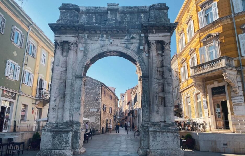 The Arch of Sergii