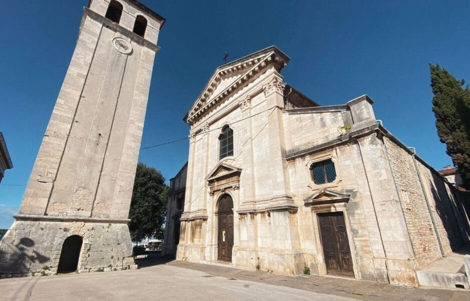 The beautiful Cathedral in Pula