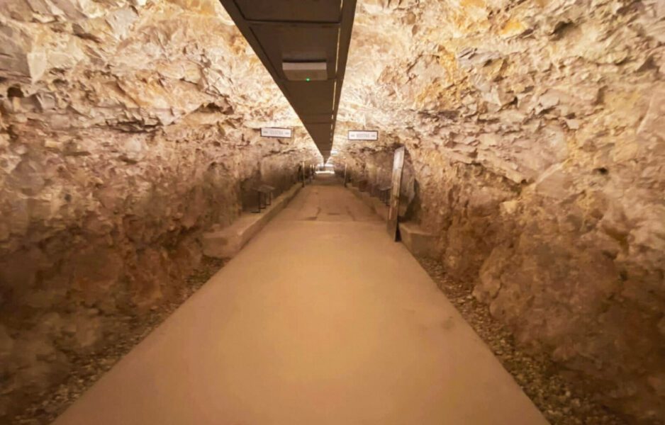 Kastel Tunnels