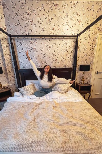 The bed at Brooks Guesthouse