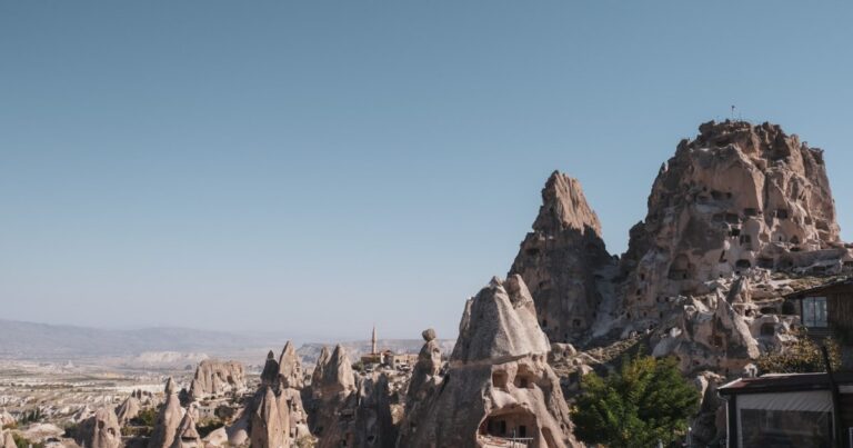 Cave hotels in Cappadocia - header image