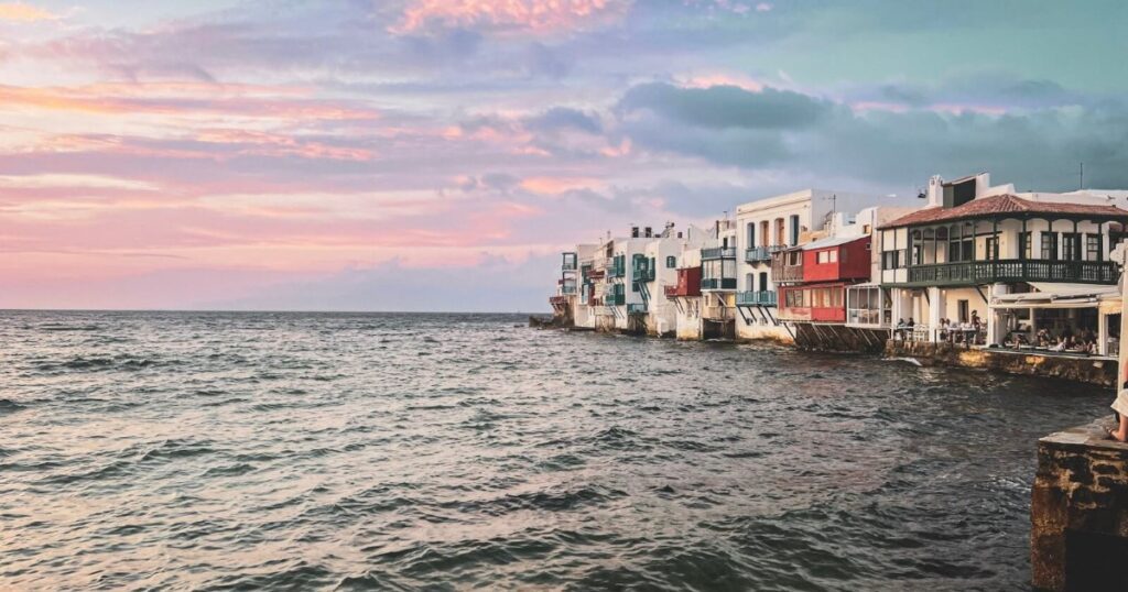 Where to stay in Mykonos - header Image