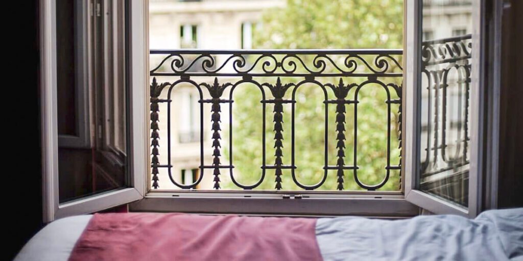 Where to stay in paris - hotel header image