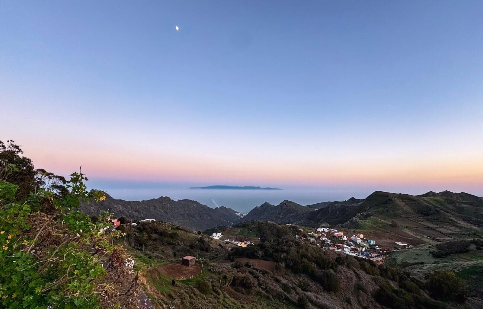 The sunset from Mirador De Jardina